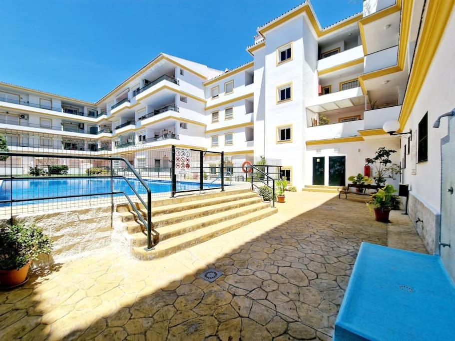 Butibamba Beach Apartment Ла-Кала-де-Міхас Екстер'єр фото